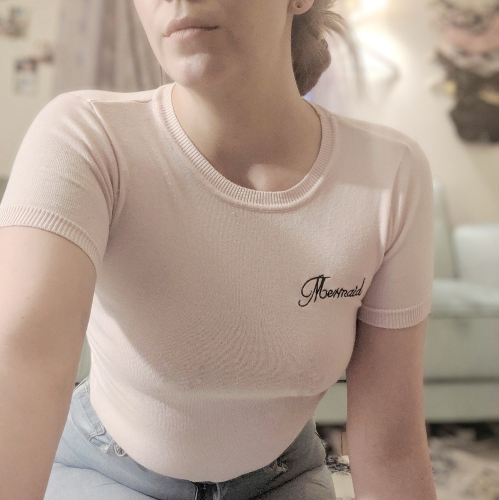 Forever 21 Mermaid Pink T Sweater